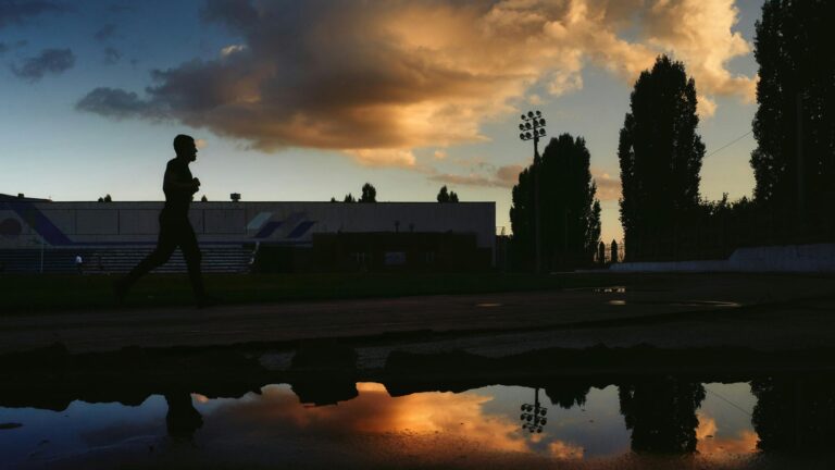 Half marathon mindset showing endurance for business and life success.